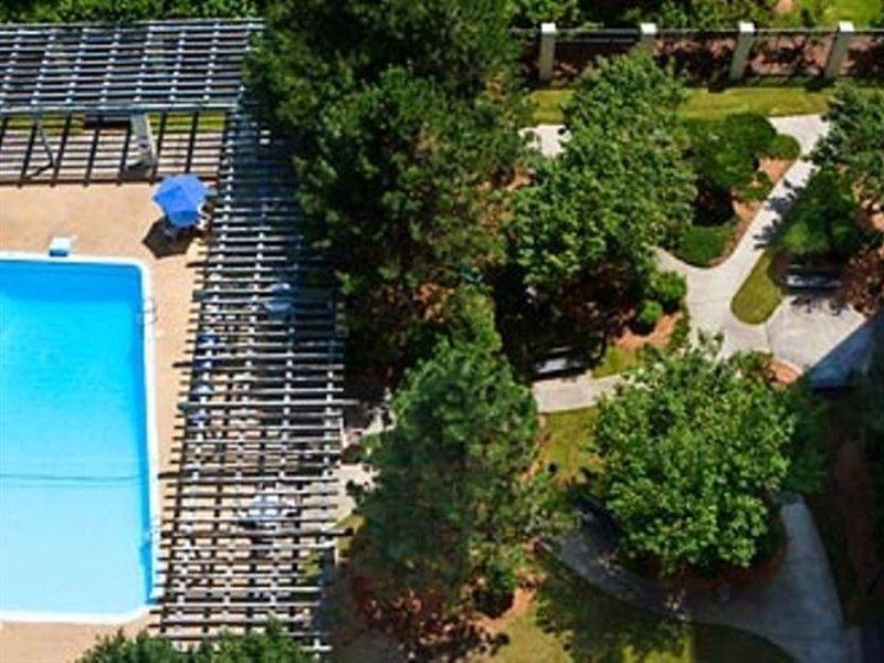 מלון Courtyard By Marriott Boston Logan Airport מראה חיצוני תמונה