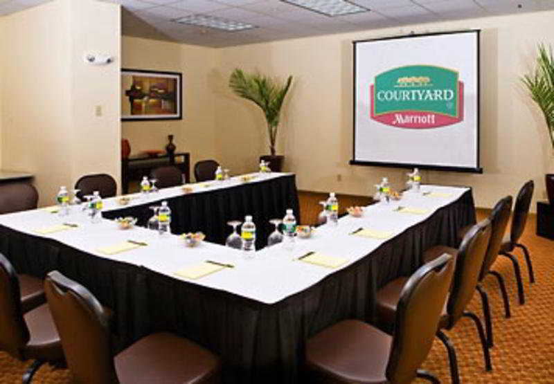 מלון Courtyard By Marriott Boston Logan Airport מראה חיצוני תמונה