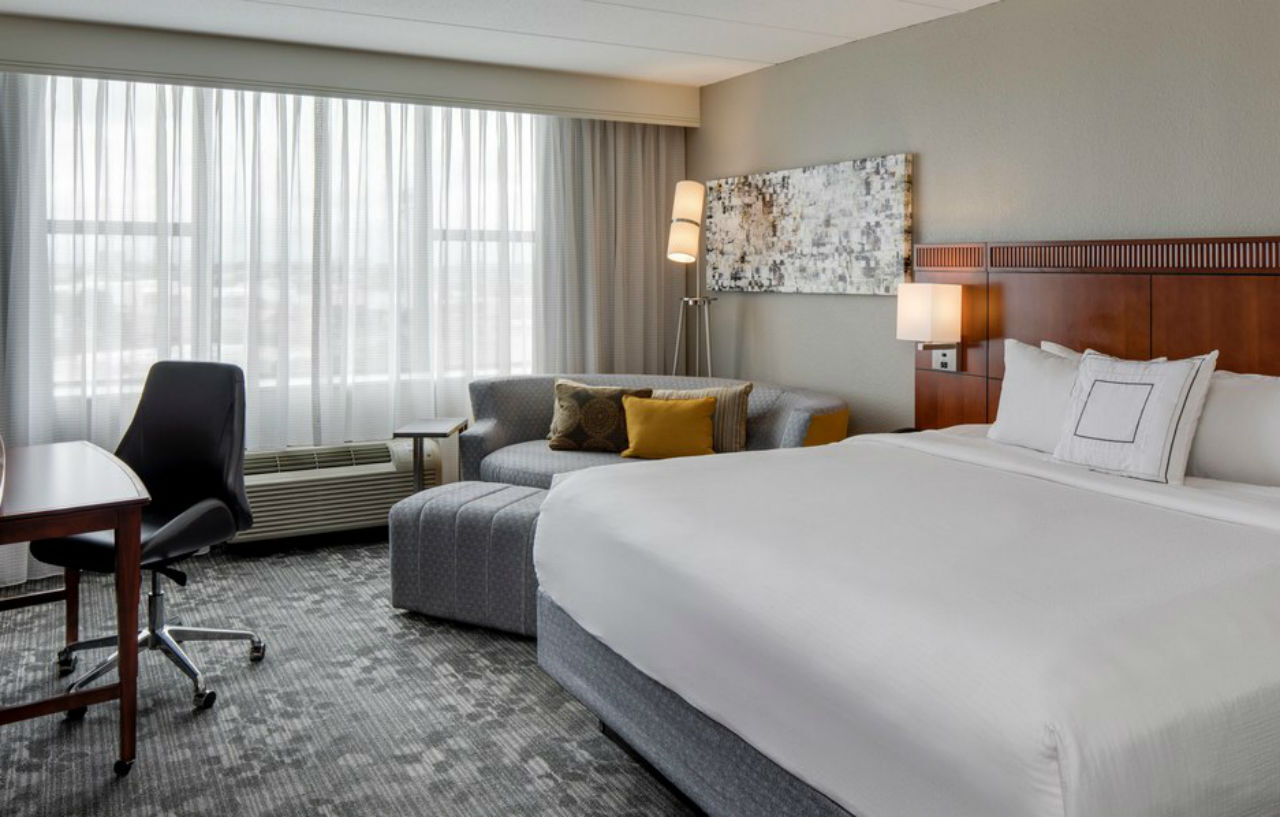 מלון Courtyard By Marriott Boston Logan Airport מראה חיצוני תמונה